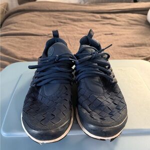 Nike Men's Dark Blue Sneakers